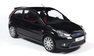 Ford Fiesta ST 2007 black 1:18 MCG Modelcar Group