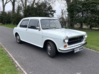 Austin 1100 MKII Saloon 1974 white 1:43 Matrix Scale Models