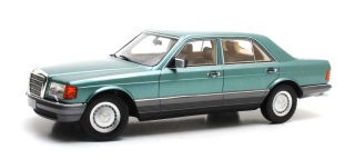 Mercedes-Benz 280SE W126 1980 metallic blue 1:18 Cult Scale Models