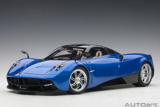 Pagani Huayra 2011 blue metallic 1:12 AUTOArt