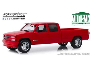 Chevrolet 3500 Crew Cab Silverado victory red 1:18 Greenlight