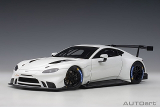 Aston Martin Vantage GTE Le Mans PRO 2018 white 1:18 AUTOart