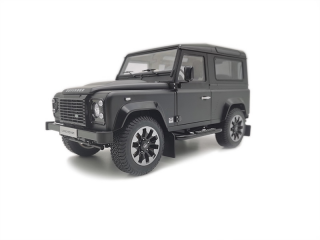 Land Rover Defender D90 V8 2018 black 1:18 LCD Model