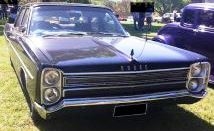 Dodge Phoenix 4-Door Sedan 1968 black 1:43 KESS Model