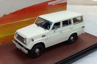 Toyota Land Cruiser FJ55 1979 white 1:43 GLM Models