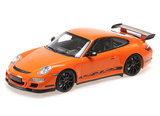 Porsche 911 GT3 RS 2007 orange 1:18 Minichamps 