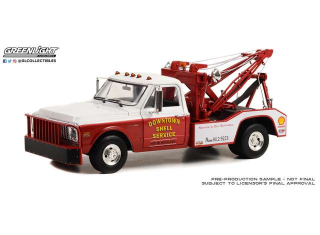 Chevrolet C-30 Dually Wrecker *Downtown Shell Service Service is our Business* 1972 1:18 Greenlight