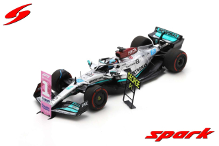 Mercedes-AMG Petronas F1 W13 E Performance #63 G.Russell Winner Brazilian GP 2022 with Pit + Number Board 1:43 Spark