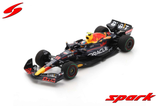 Oracle Red Bull Racing RB18 Oracle Red Bull Racing #11 S.Perez Winner Singapore GP 2022 1:43 Spark