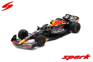 Oracle Red Bull Racing RB18 Oracle Red Bull Racing #11 S.Perez Winner Singapore GP 2022 1:12 Spark