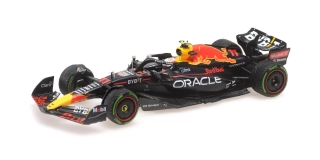 Oracle Red Bull Racing RB18 #11 S.Perez 2nd Japanese GP 2022 1:43 Minichamps