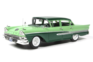 Ford USA 300 Custom 1958 green 1:43 Goldvarg Collection