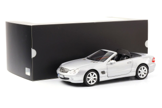 Mercedes-Benz SL 500 R230 silver 1:18 Norev