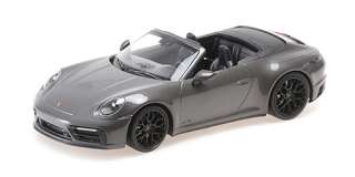 Porsche 911 Carrera 4 GTS Cabriolet 2020 grey metallic 1:18 Minichamps 