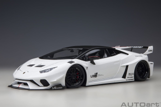 Lamborghini Huracan GT Liberty Walk LB Silhouette Works 2019 white 1:18 AUTOart