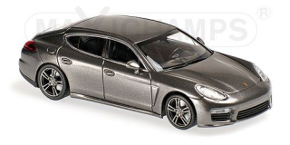 Porsche Panamera Turbo S 2013 grey 1:43 Minichamps