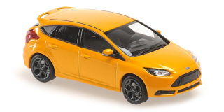 Ford Focus ST 2011 orange metallic 1:43 Minichamps