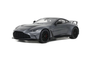 Aston Martin V12 Vantage 2023 magnetic silver 1:18 GT Spirit