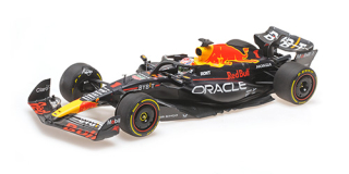 Oracle Red Bull Racing RB19 #1 M.Verstappen Winner Japanese GP 2023 1:18 Minichamps 