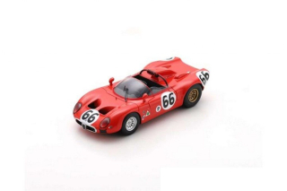 Alfa Romeo 33 #66 Bussinello/Galli 12H Sebring 1967 1:43 Spark 