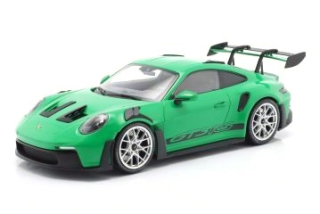 Porsche 911 992 GT3 RS 2023 green/silver rims 1:18 Minichamps